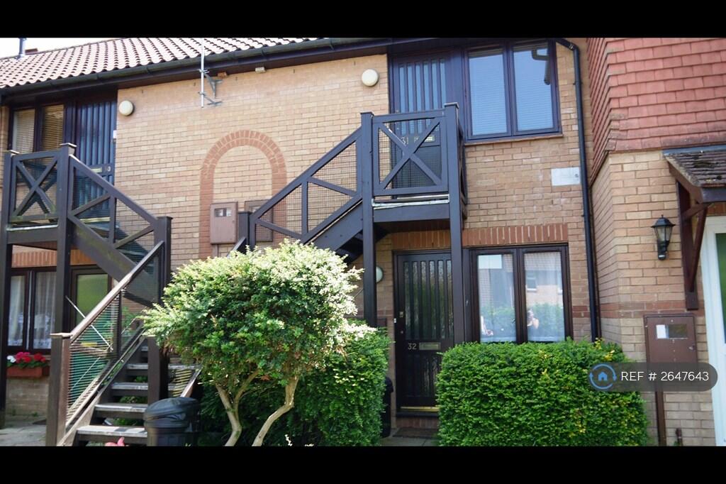 Main image of property: Walnut Tree, Milton Keynes, MK7