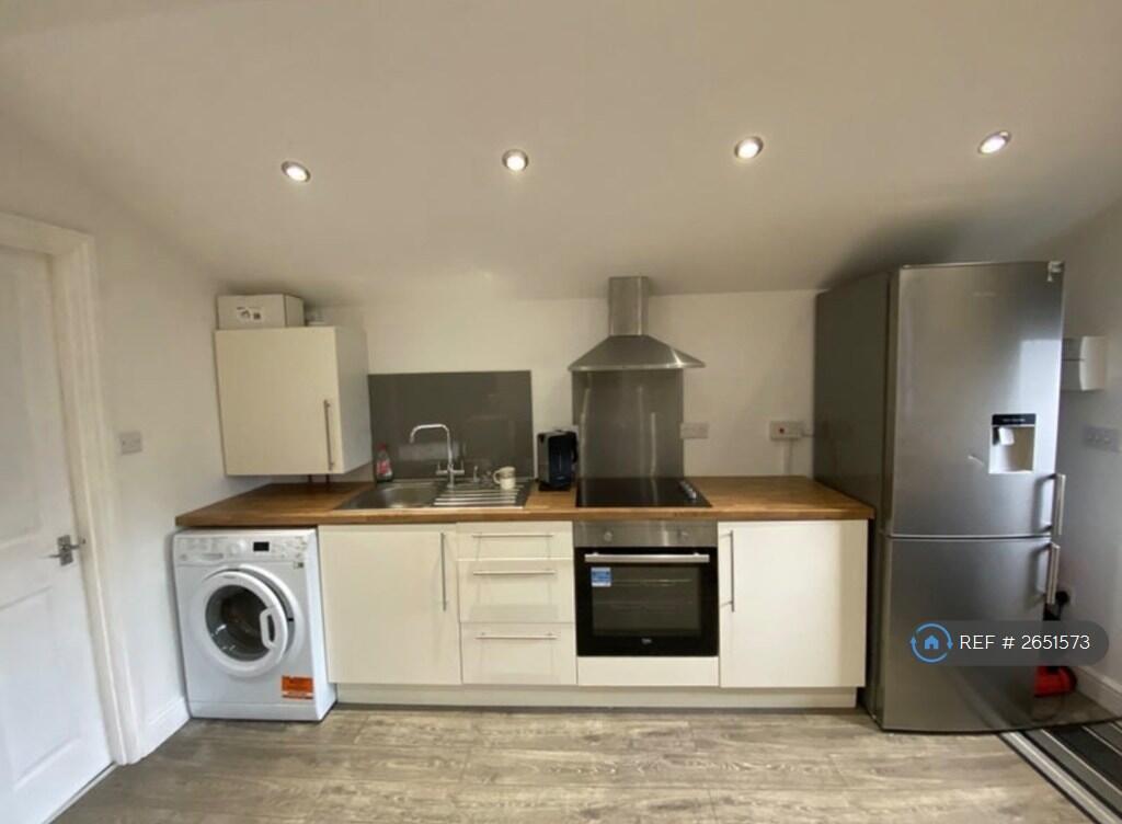 Main image of property: Franks Lane, Cambridgeshire, CB4