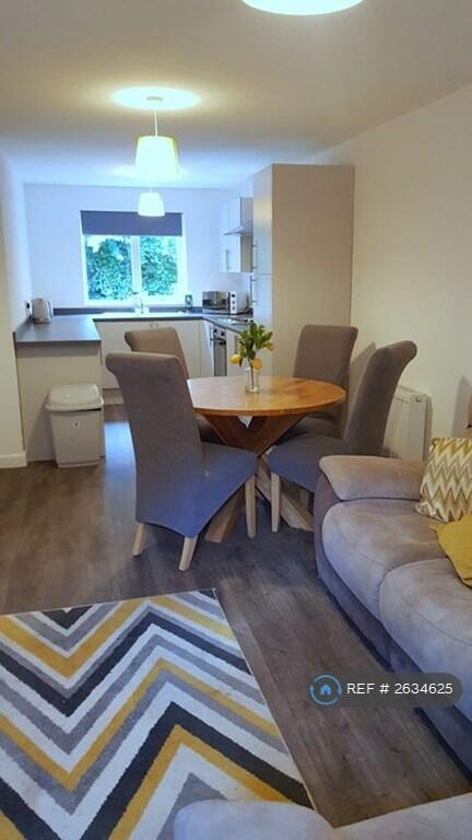 Main image of property: Loxley Close, Redditch, B98