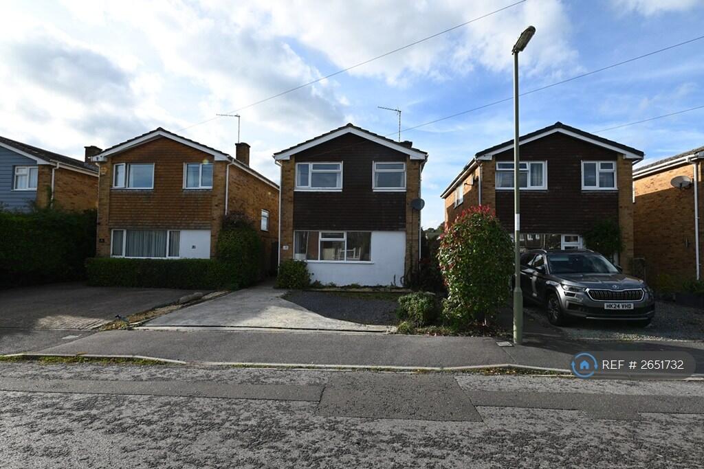 Main image of property: Warren Avenue, Chandler's Ford, Eastleigh, SO53