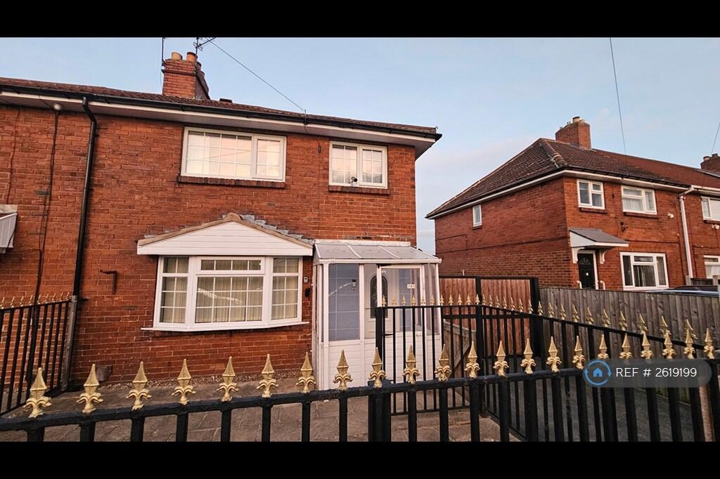 Main image of property: Sissons Road, Leeds, LS10