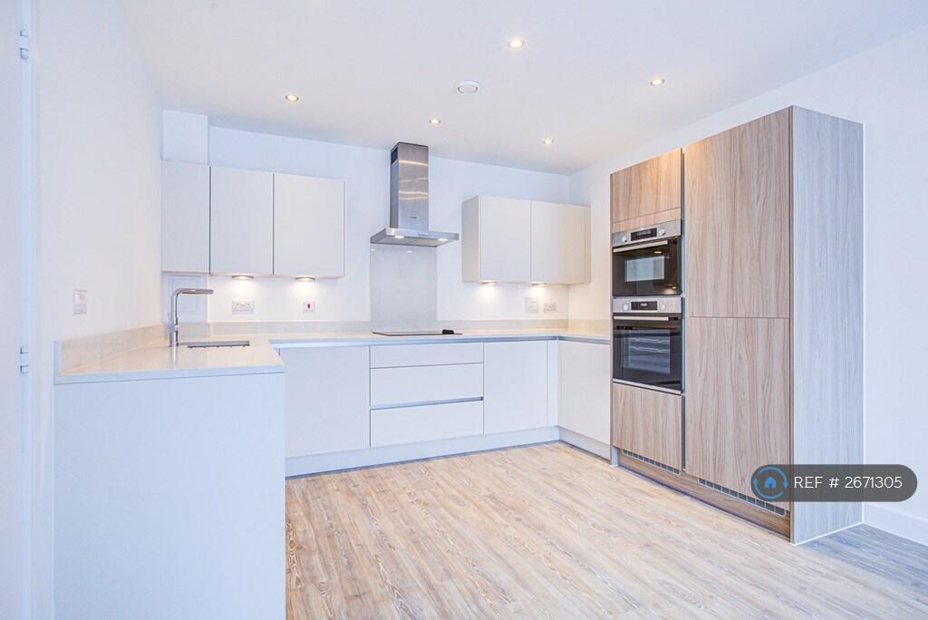 Main image of property: Mill Pond Place, Maidstone, ME14