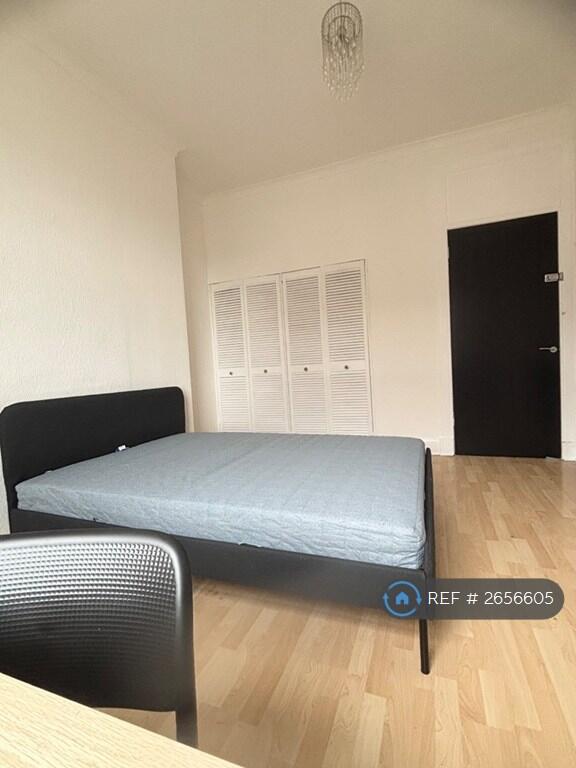 Main image of property: Main Rd, Elderslie, Johnstone, PA5
