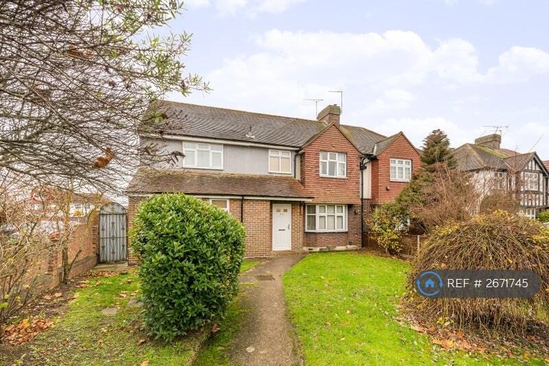 Main image of property: London Road, Ashford, TW15