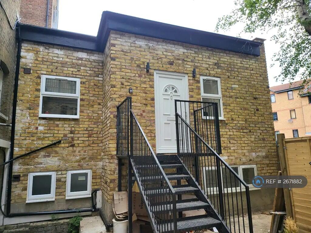 Main image of property: New Cross Road, New Cross, SE14