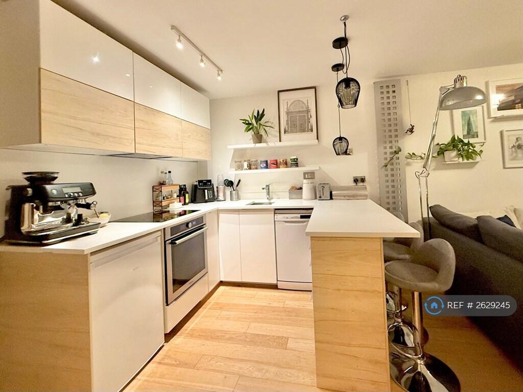 Main image of property: Hopton Street, London, SE1