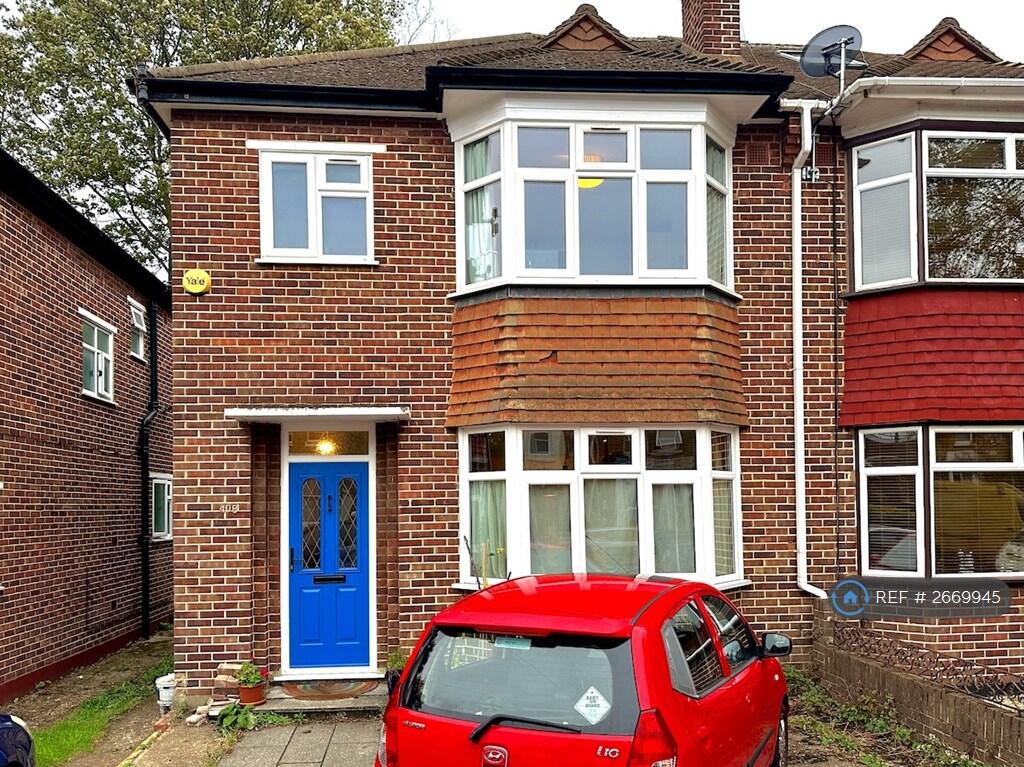 Main image of property: Dagnall Park, London, SE25