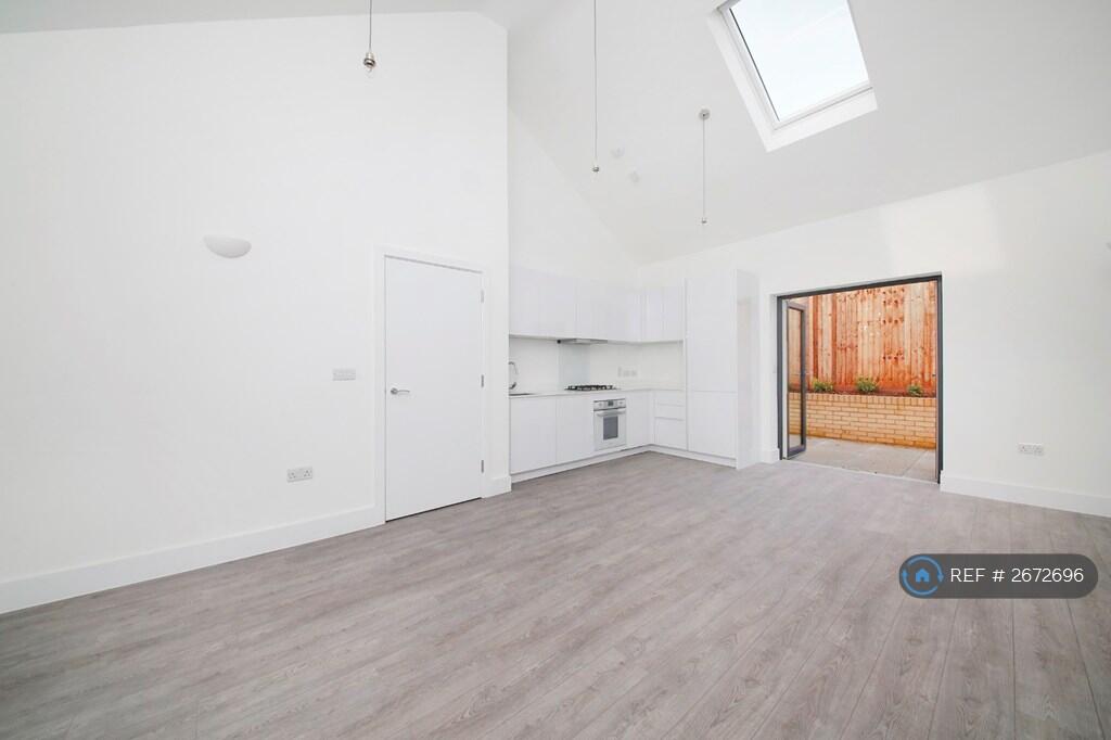 Main image of property: Downsview Road, London, SE19