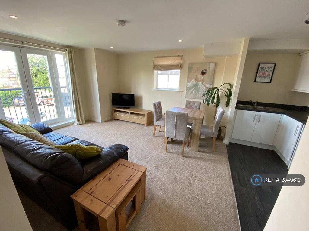 Main image of property: Eagle Close, Leighton Buzzard, LU7