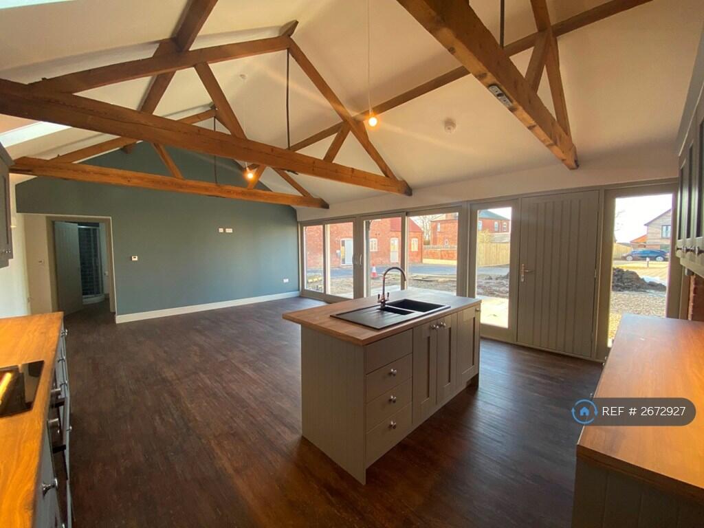 Main image of property: West Hill Court, Walcott, Lincoln, LN4