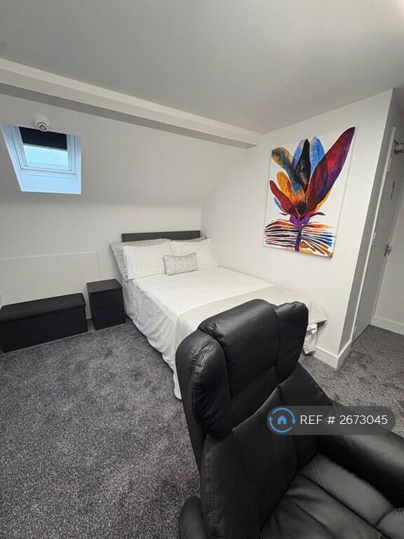 Main image of property: Hexthorpe Rd, Doncaster, DN4