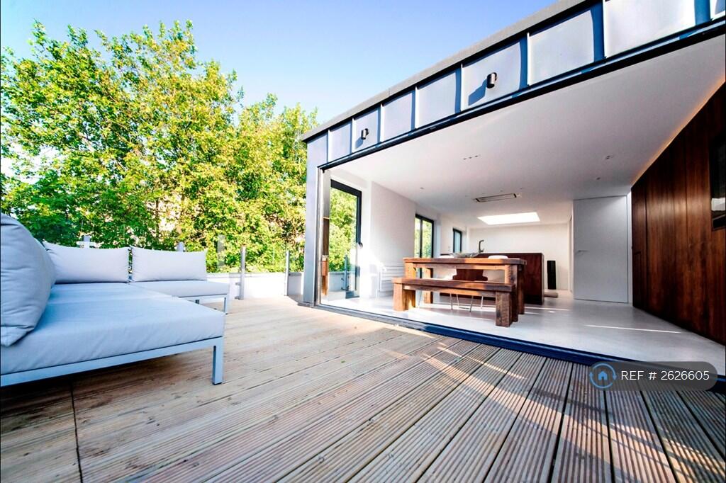 Main image of property: St. John Street, London, EC1V