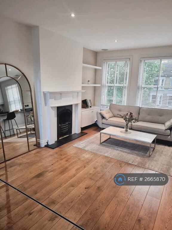 Main image of property: Heathfield Gardens, London, W4