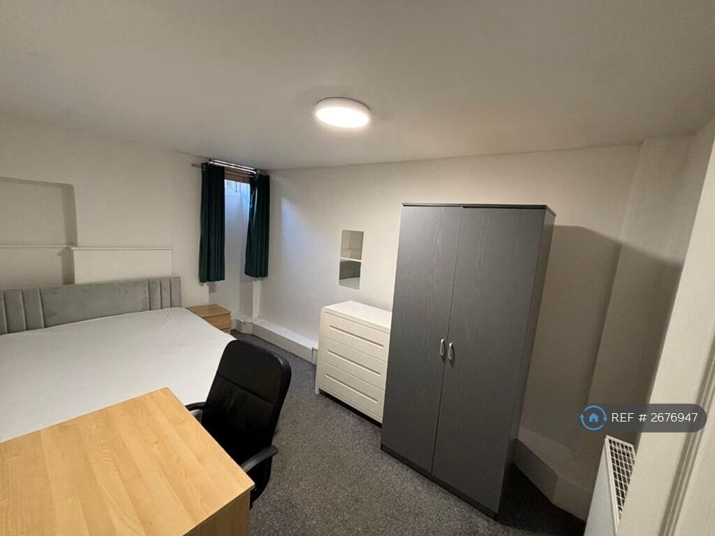 Main image of property: Wheatfield Street, Edinburgh, EH11