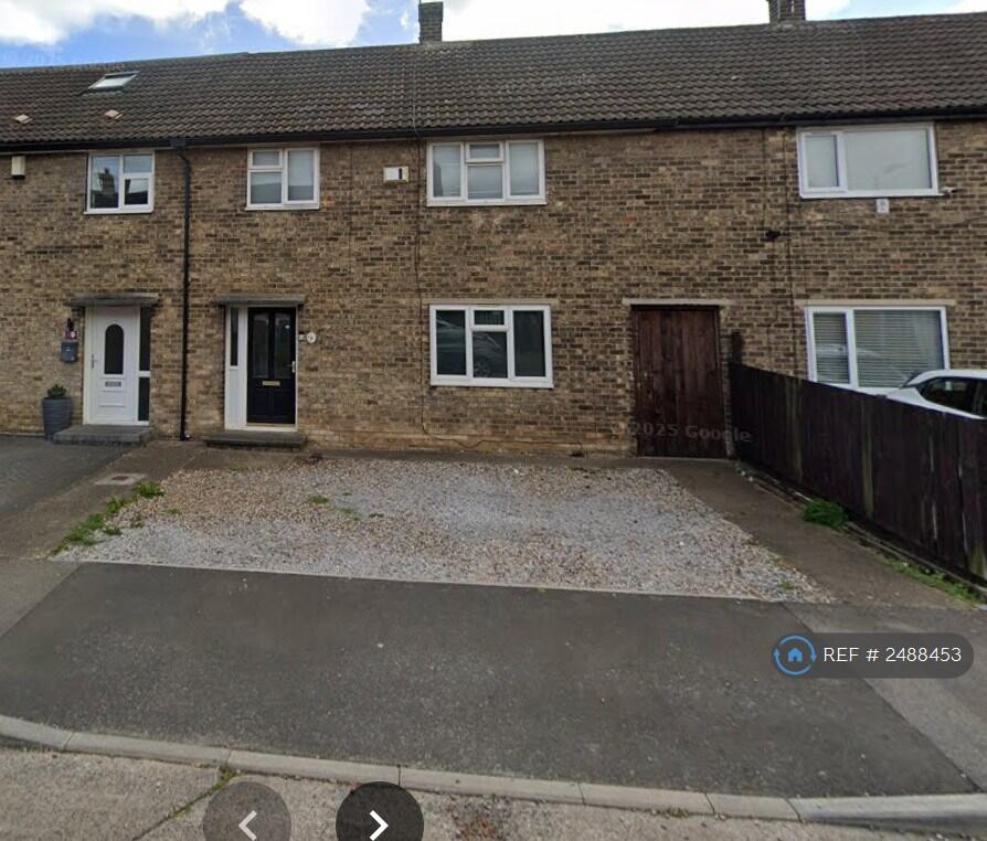 Main image of property: Stonebridge Avenue, Hull, HU9