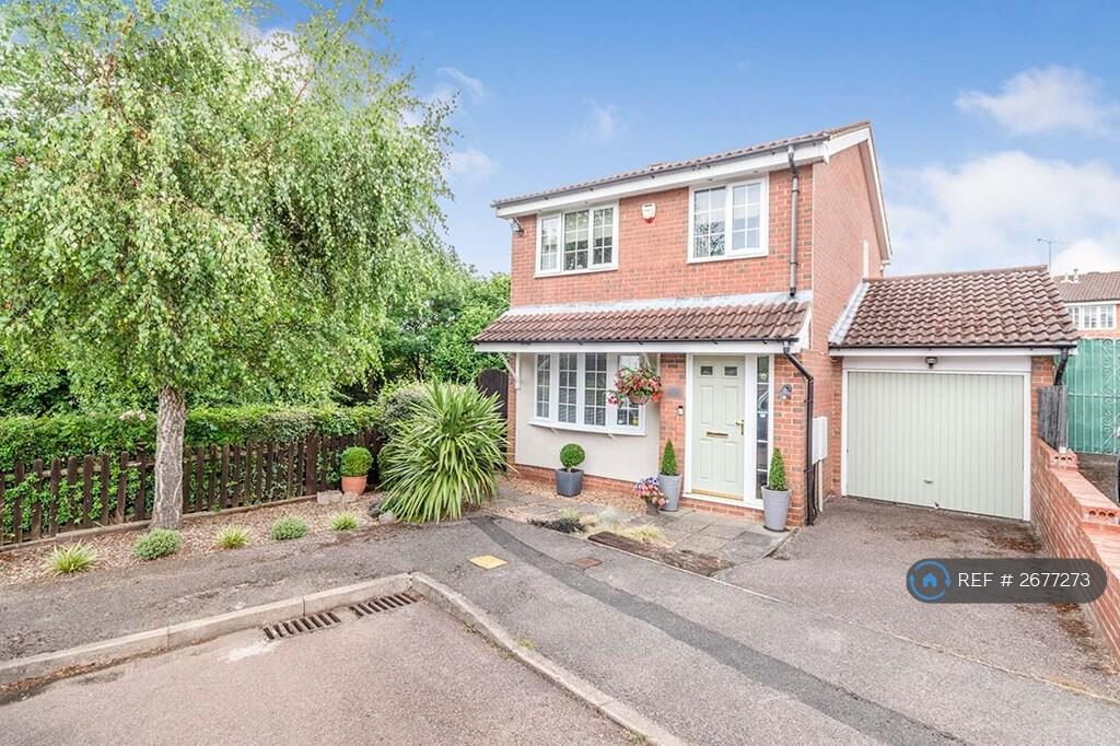 Main image of property: Rochford Drive, Luton, LU2