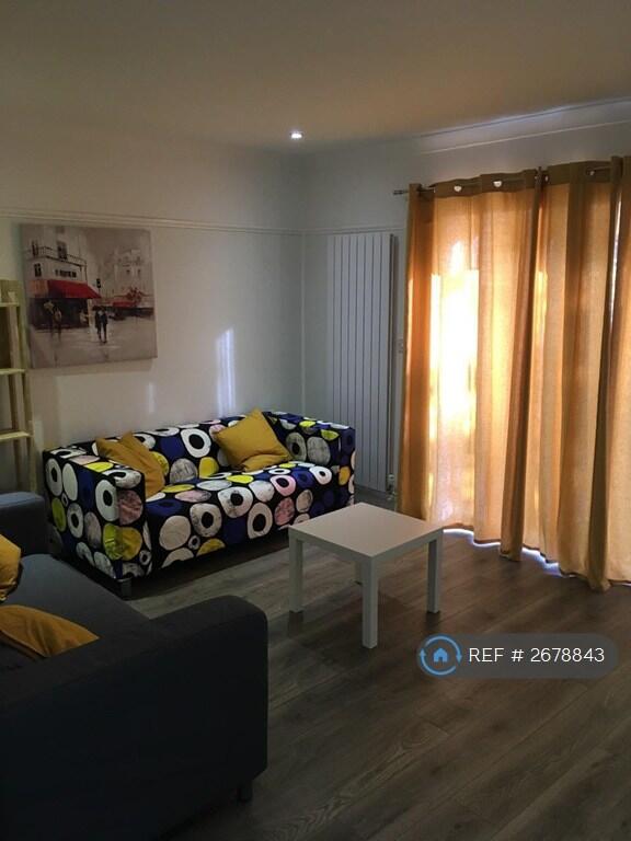 Main image of property: Ripstone Gardens, Southampton, SO17