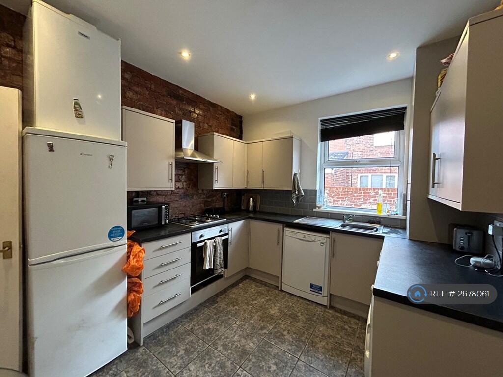 Main image of property: Moseley Road, Fallowfield, Manchester, M14