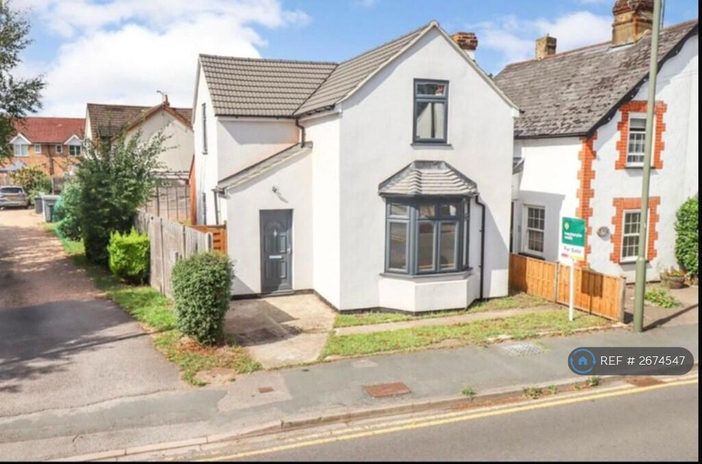 Main image of property: Guildford Road, Frimley Green, Camberley, GU16