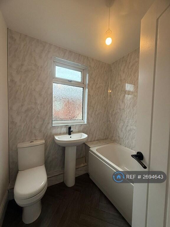 Main image of property: Warbreck Moor, Liverpool, L9