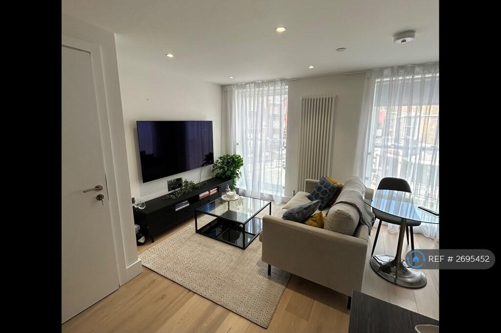 Main image of property: Battersea Park Road, London, SW8