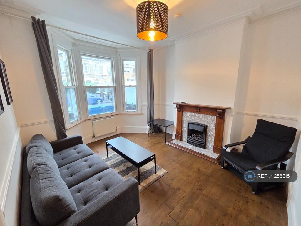 Main image of property: Elcot Avenue, London, SE15