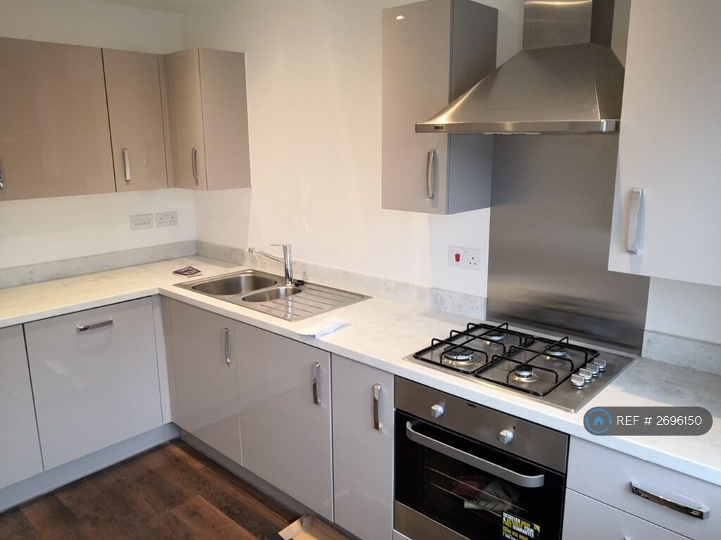 Main image of property: Lomas Close, Salford, M5