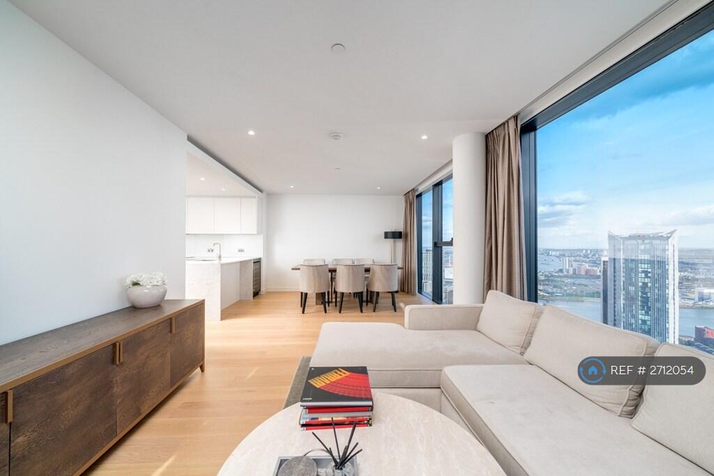 Main image of property: Hampton Tower, London, E14