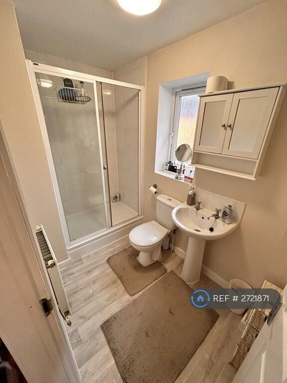 Additional image 12 of Larwood Drive, Bradford, BD10