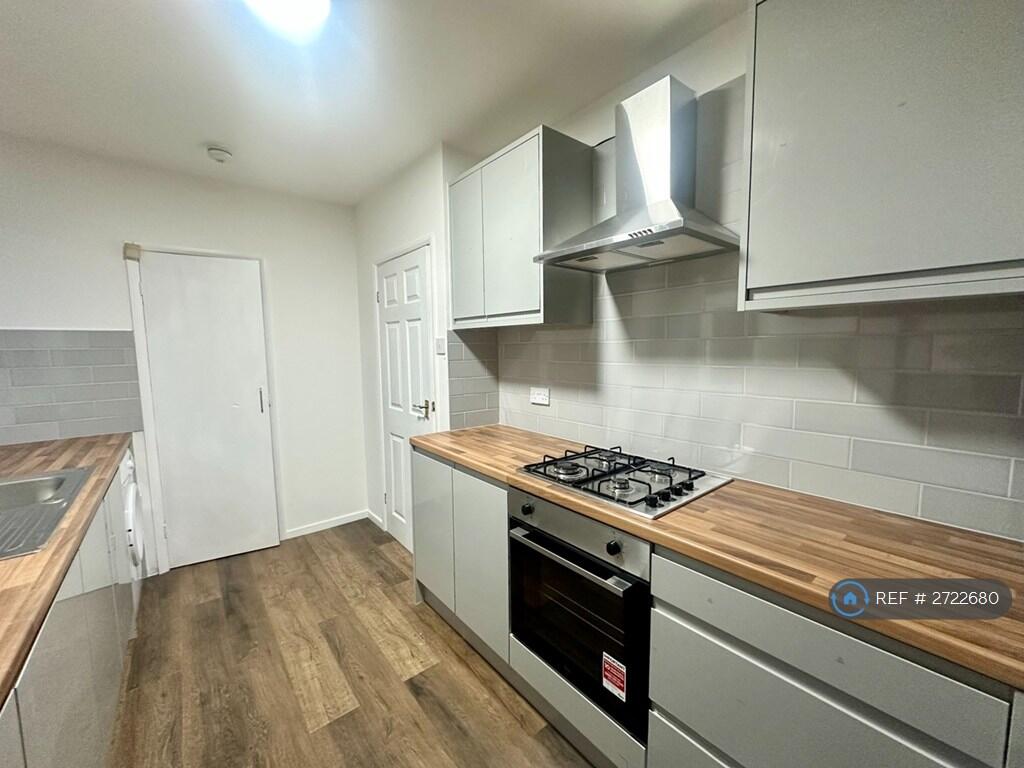 Additional image 6 of Roundwood Glen, Bradford, BD10