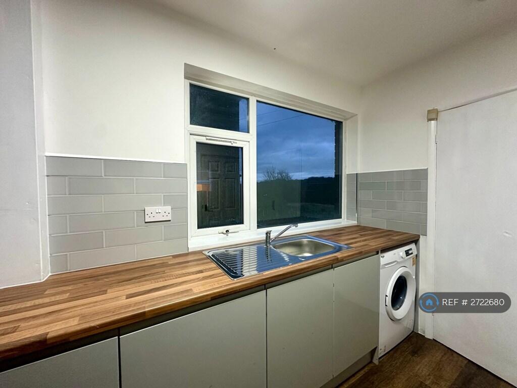 Additional image 7 of Roundwood Glen, Bradford, BD10