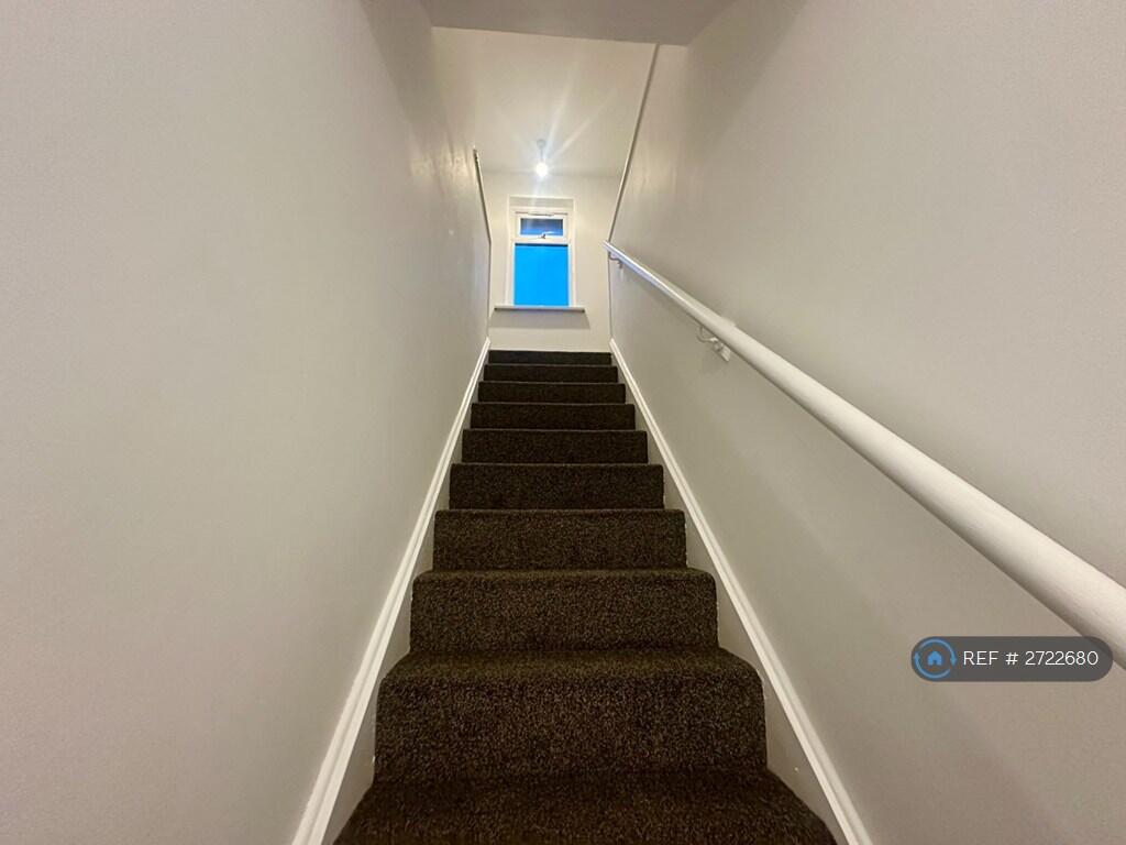 Additional image 8 of Roundwood Glen, Bradford, BD10