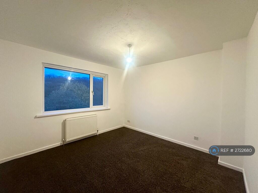 Additional image 11 of Roundwood Glen, Bradford, BD10