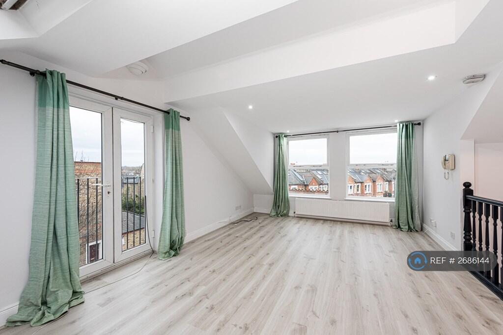 Main image of property: Earlsfield Road, London, SW18