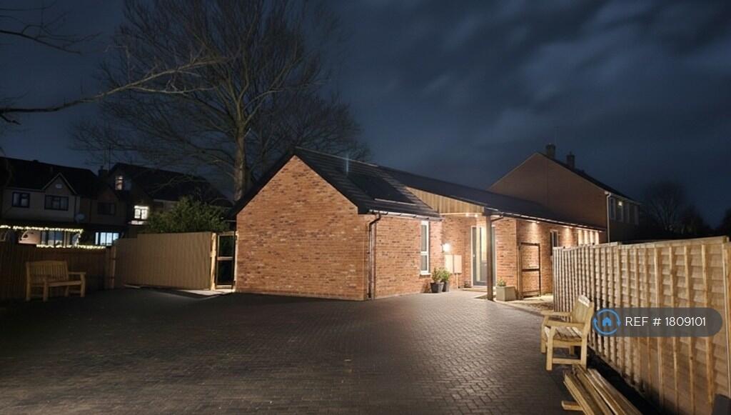 Main image of property: Redhill Road, Arnold, NG5