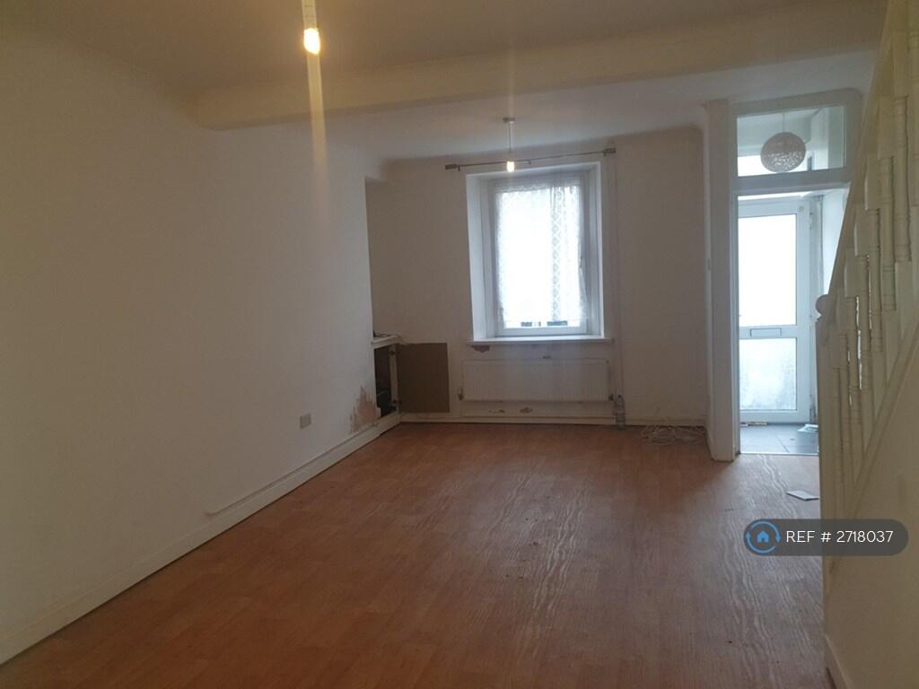 Main image of property: Neath Road, Plasmarl, Swansea, SA6