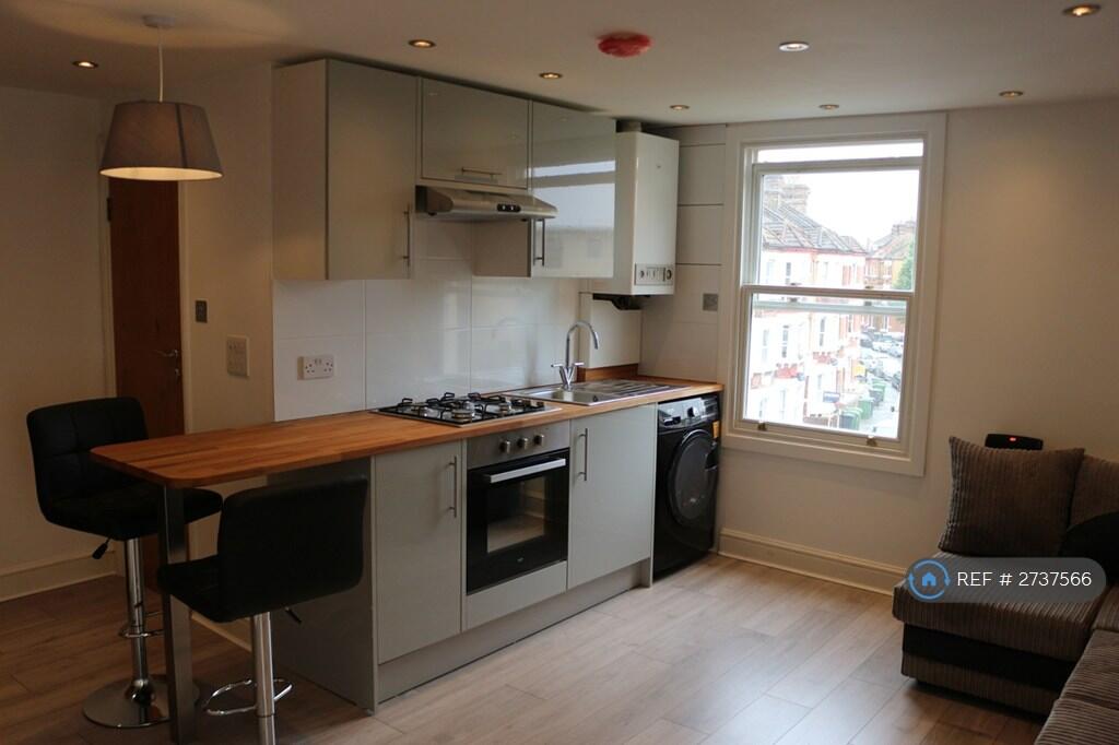 Main image of property: Clapham Road, London, SW9