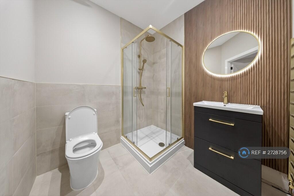 Main image of property: Goldswong Terrace, Nottingham, NG3