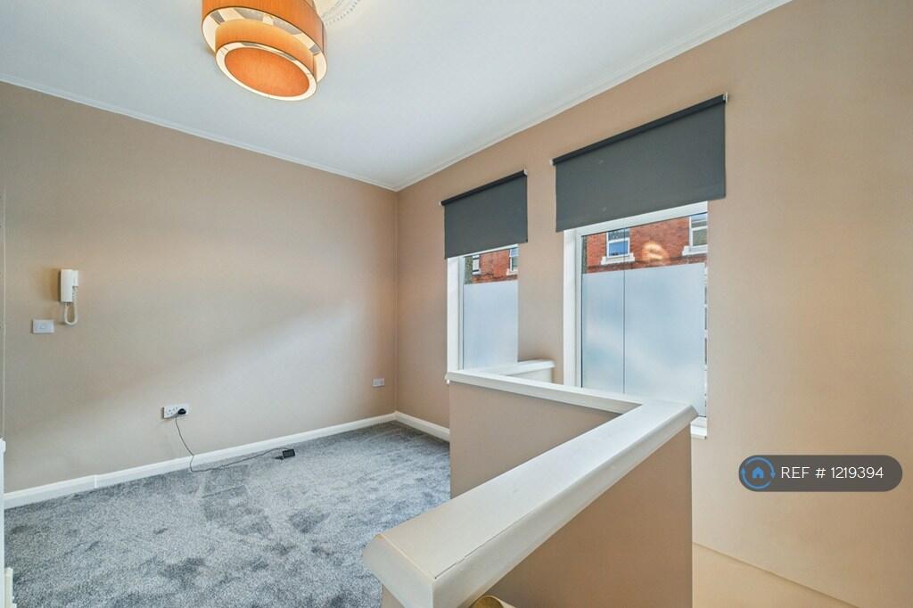 Main image of property: St Pauls Rd, Northampton, NN2