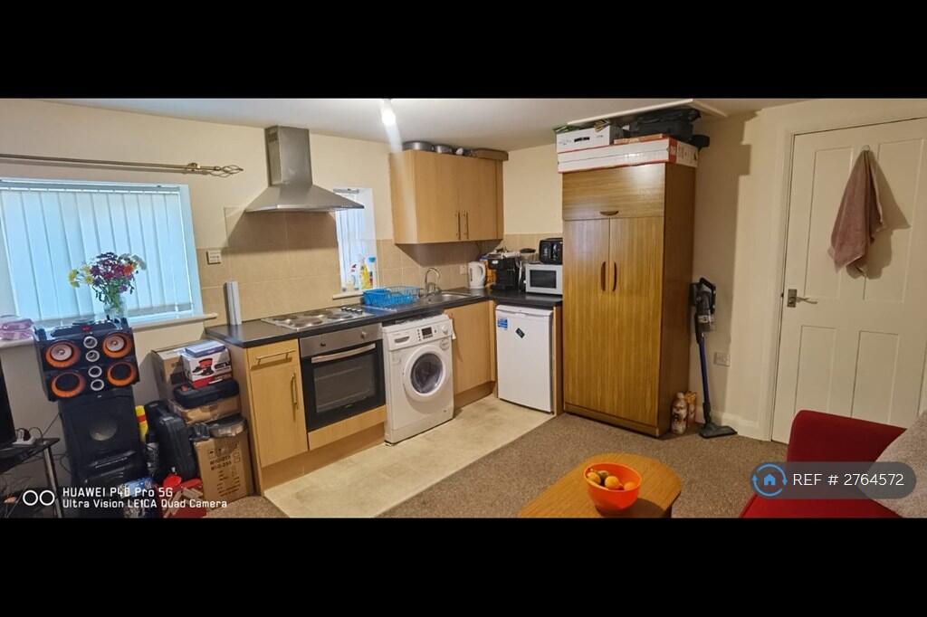 Main image of property: Fountain Inn, Wrockwardine Wood, Telford, TF2