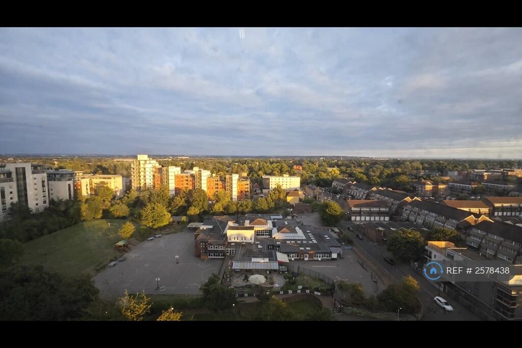 Main image of property: Brentford, London, TW8