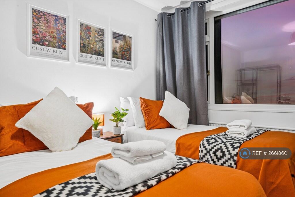 Main image of property: Timber Dene, Bristol, BS16