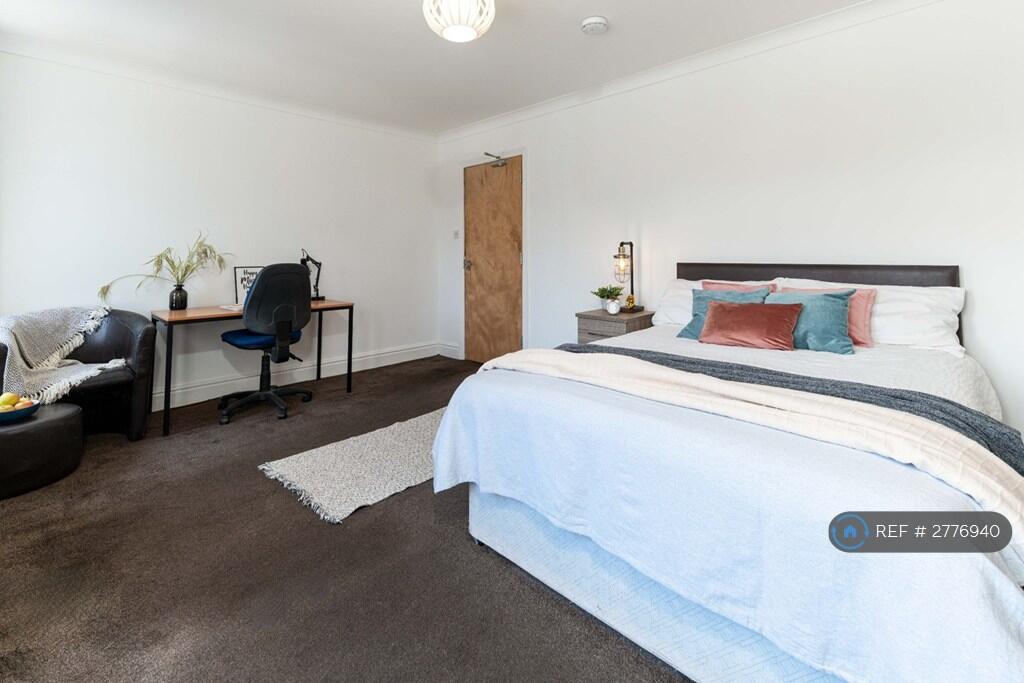 Main image of property: Gidlow Lane, Wigan, WN6