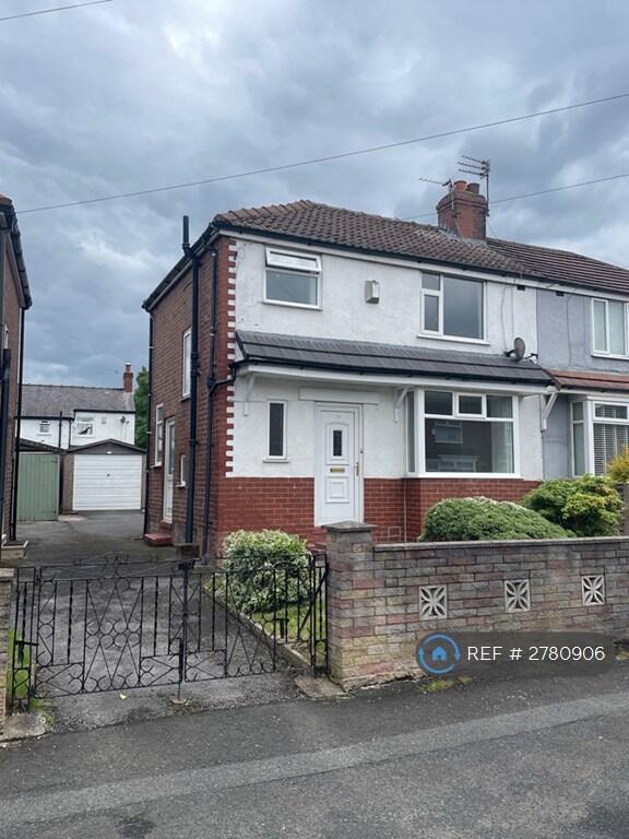 Main image of property: Ashdale Crescent, Droylsden, Manchester, M43