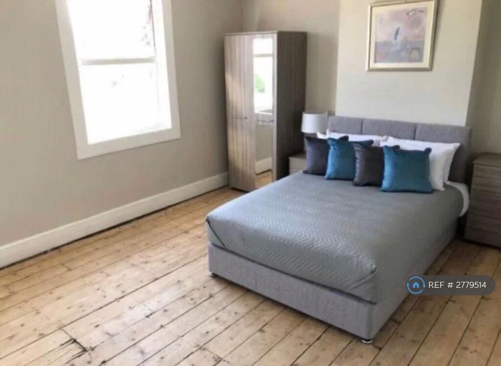 Main image of property: Cranleigh Gardens, Bridgwater, TA6