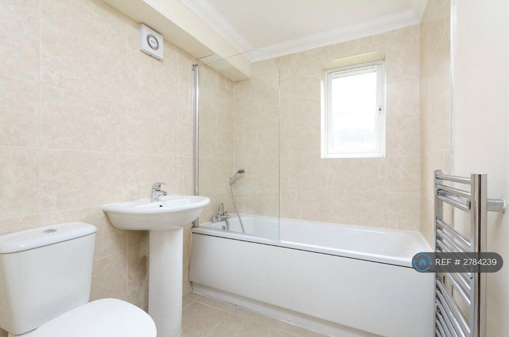 Main image of property: Kingswood Court, Luton, LU1