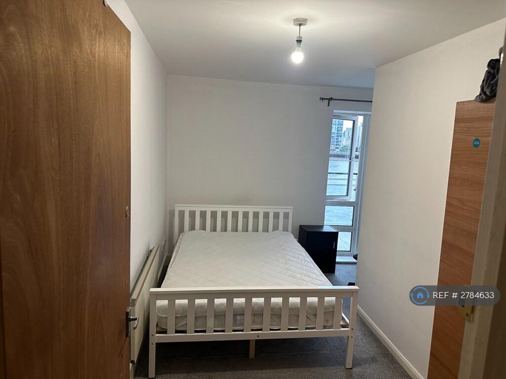 Main image of property: St. Davids Square, London, E14