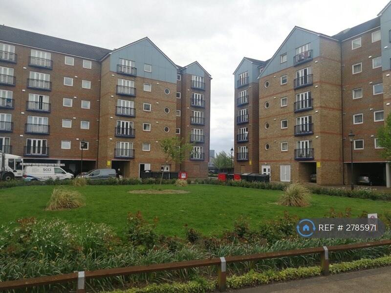 Main image of property: Argent Court, Grays, RM17