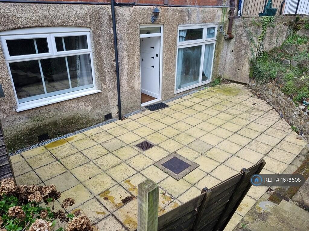 Main image of property: Yarmouth Road, Norwich, NR7