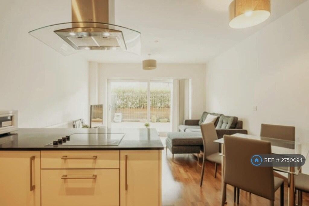 Main image of property: Flamsteed Close, Cambridge, CB1